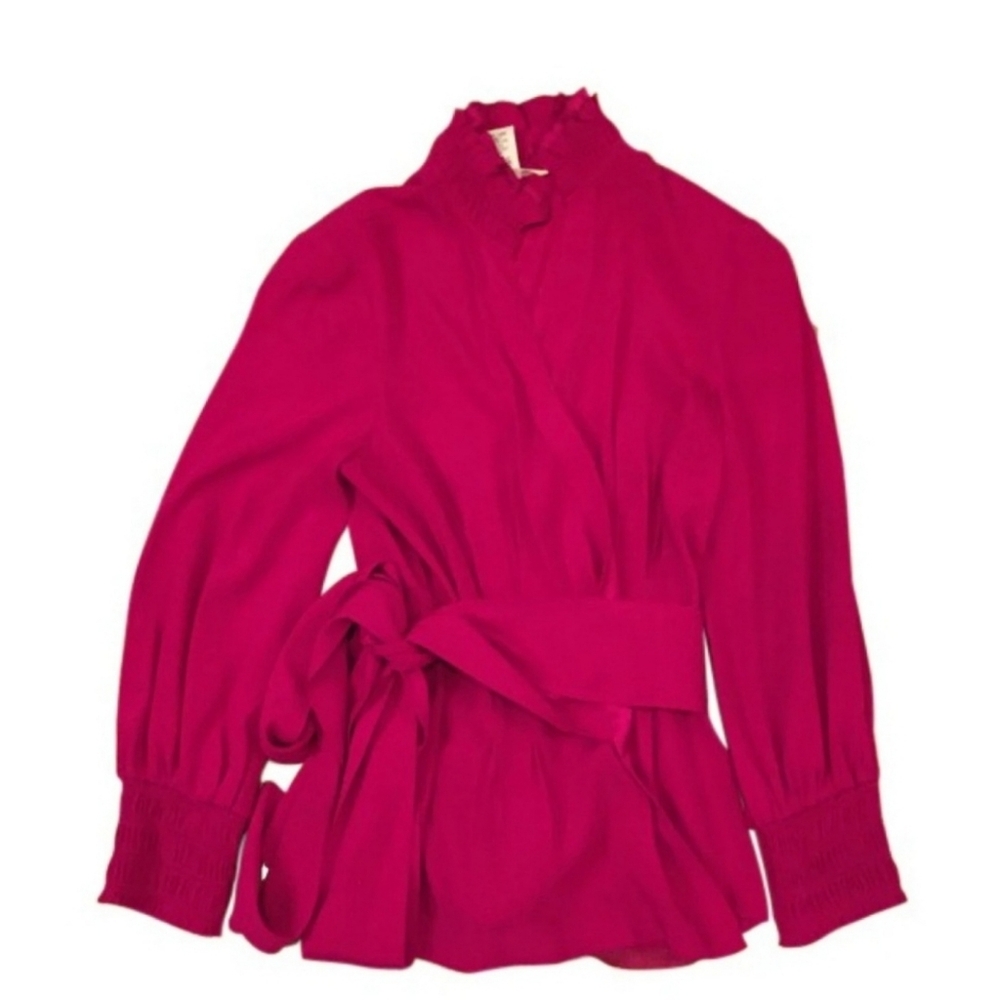 EUC Silk DVF wrap blouse